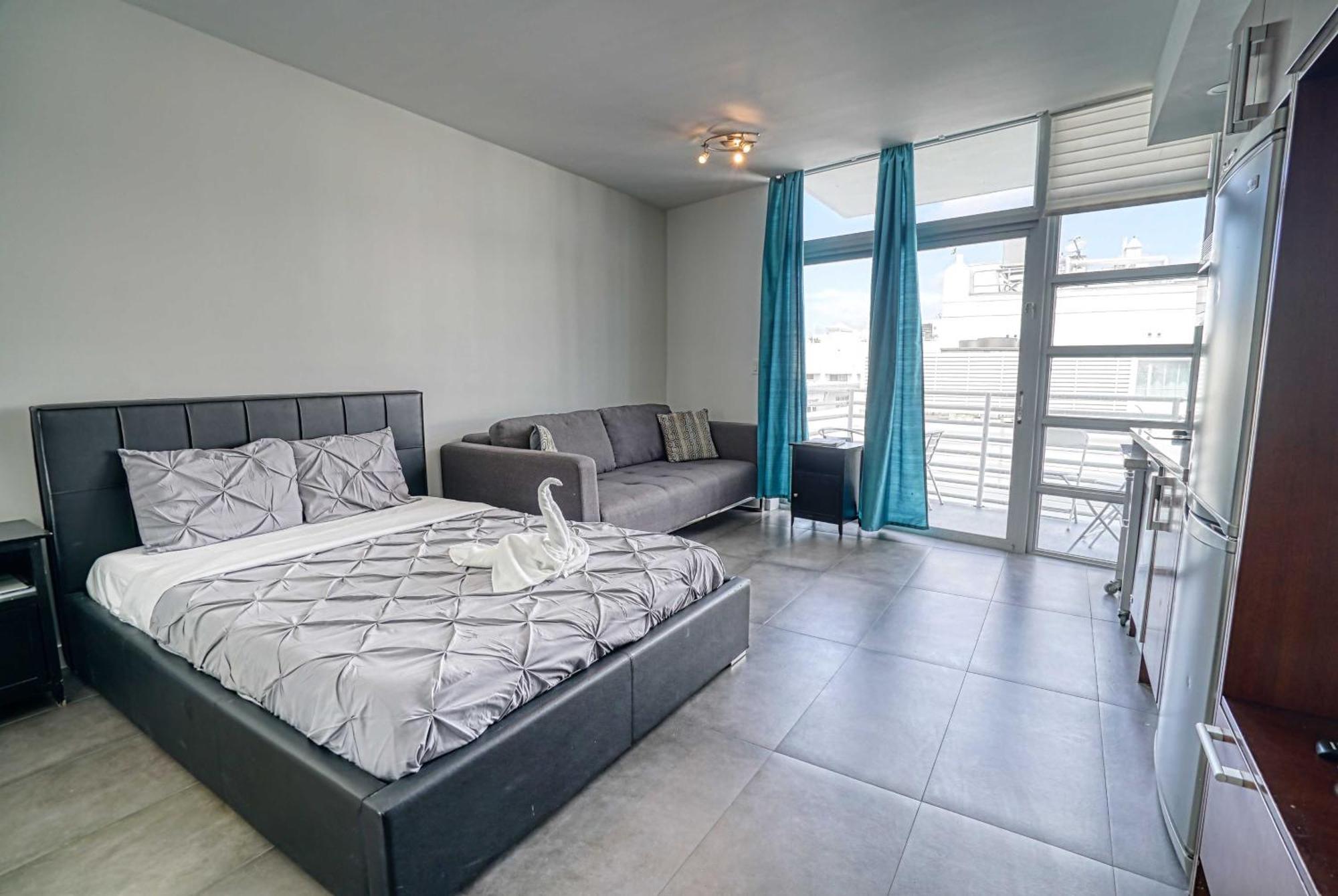 Deluxe Apartments At The Congress Майами-Бич Номер фото